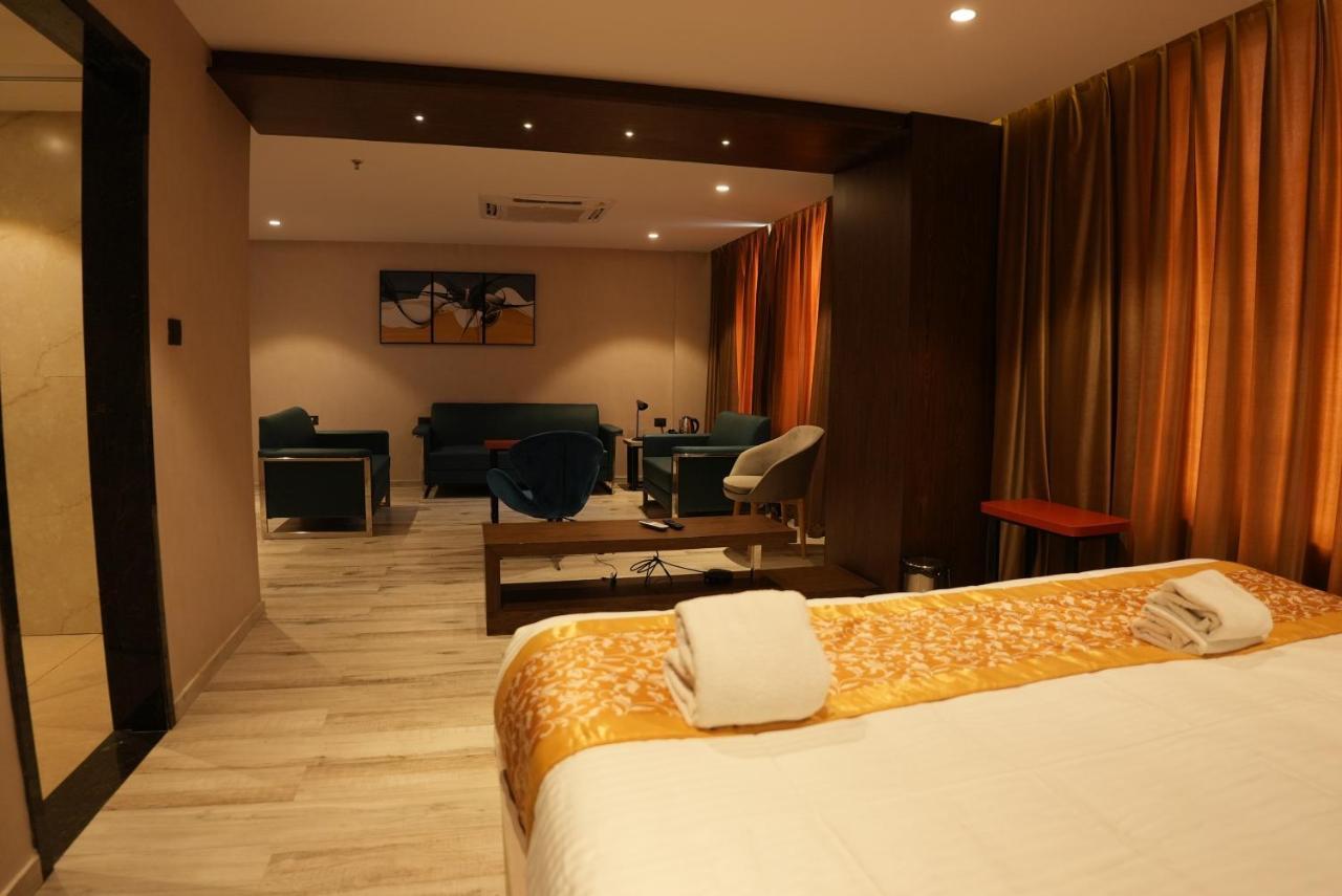 Hotel Ocean Vista Bay Βιζαχαπατνάμ Εξωτερικό φωτογραφία