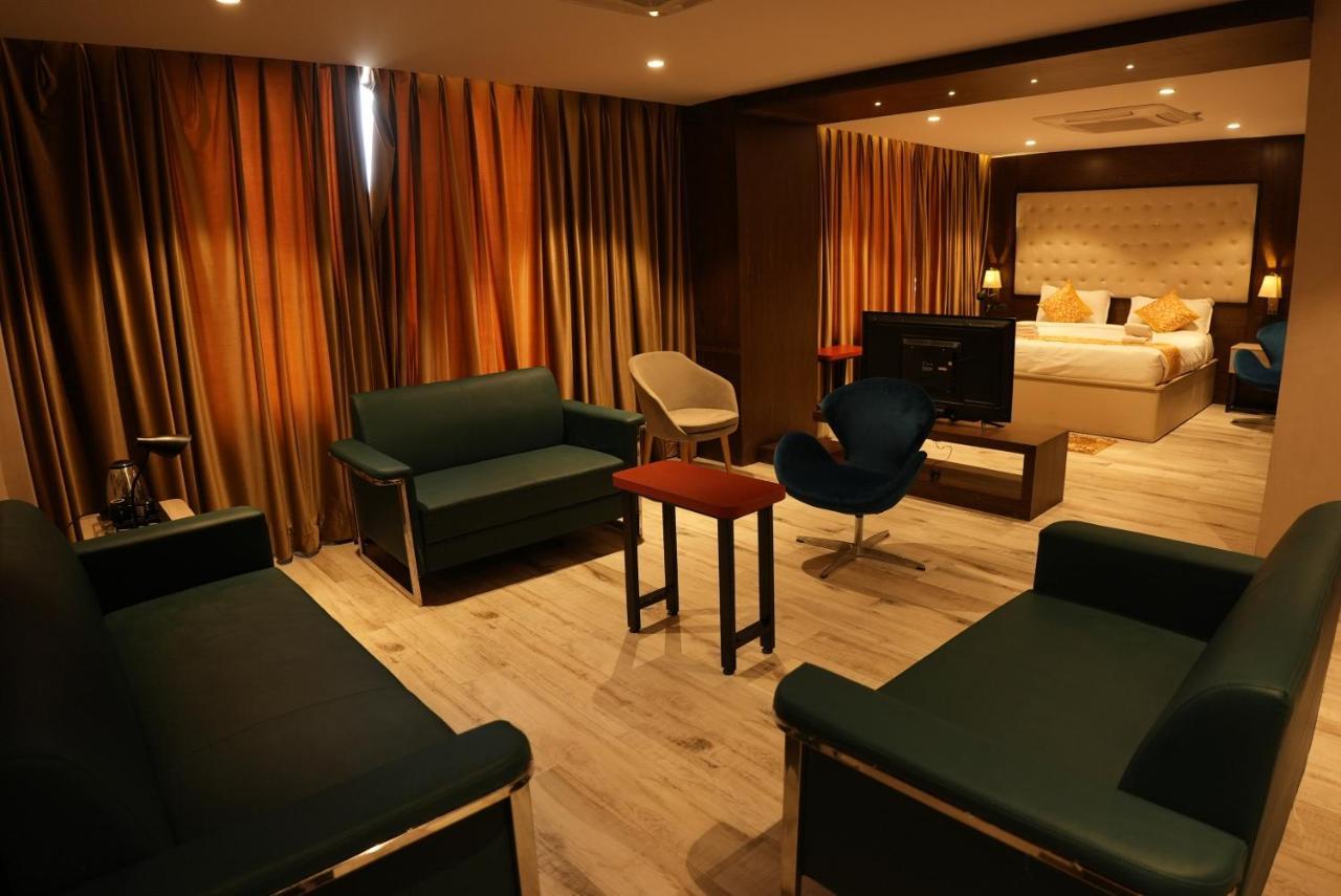 Hotel Ocean Vista Bay Βιζαχαπατνάμ Εξωτερικό φωτογραφία