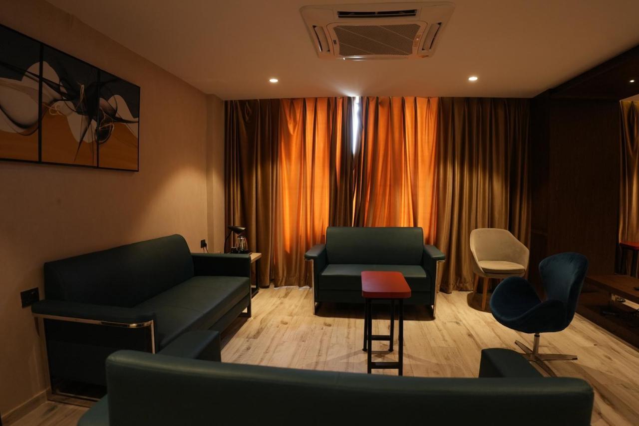 Hotel Ocean Vista Bay Βιζαχαπατνάμ Εξωτερικό φωτογραφία