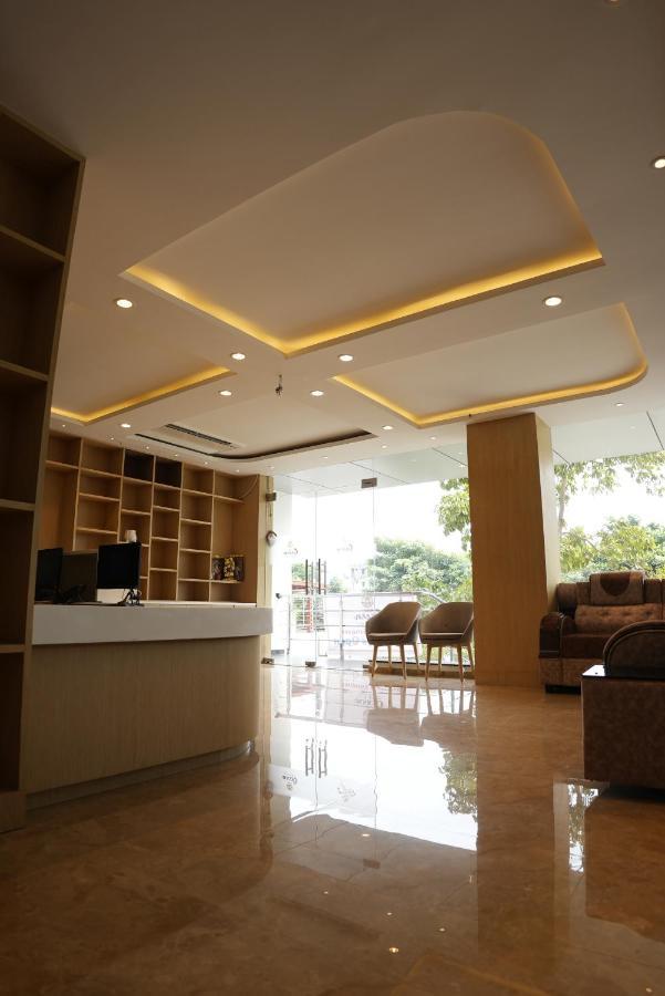 Hotel Ocean Vista Bay Βιζαχαπατνάμ Εξωτερικό φωτογραφία
