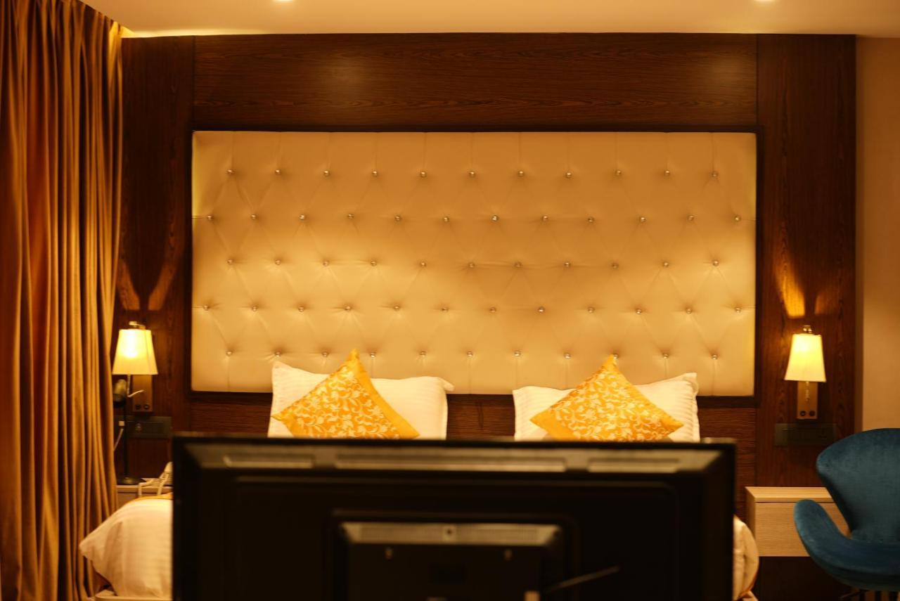 Hotel Ocean Vista Bay Βιζαχαπατνάμ Εξωτερικό φωτογραφία
